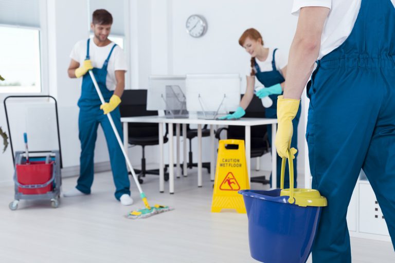 Société de nettoyage de bureaux : comment choisir ?